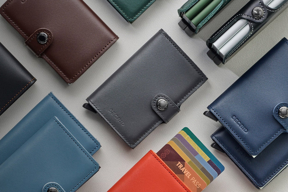 Thistle & Oak Gentleman’s Dispatch - The Secrid Wallet