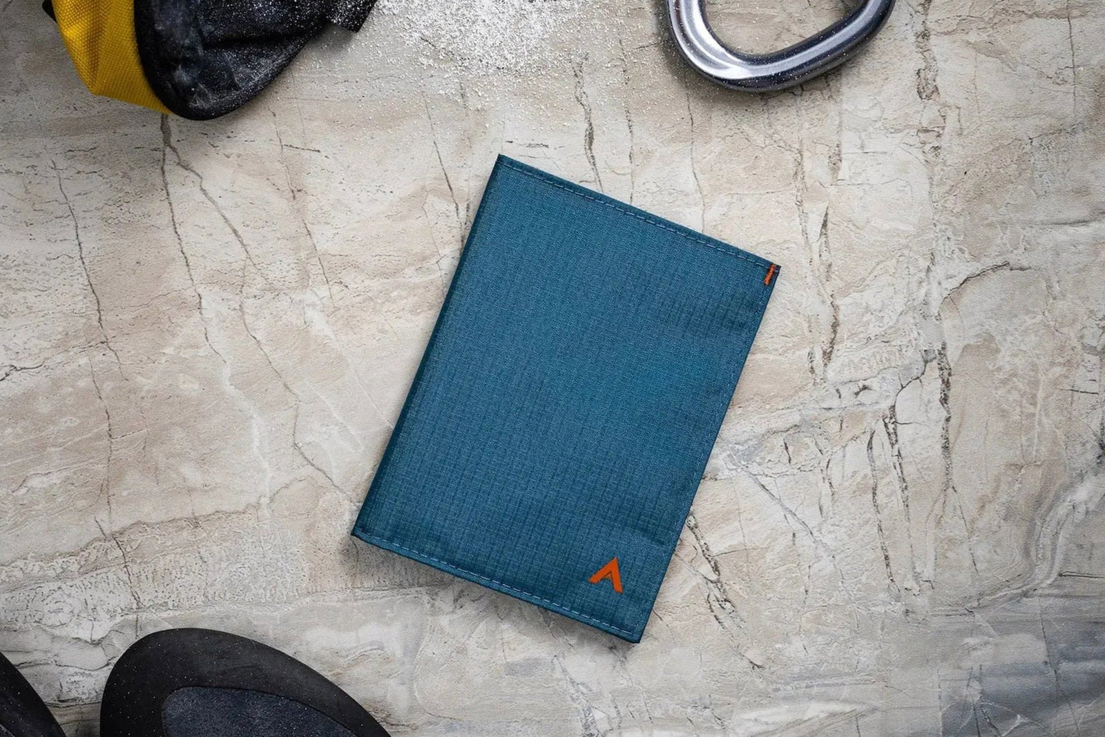 Thistle & Oak Gentleman’s Dispatch - New Arrival: Allett Wallets