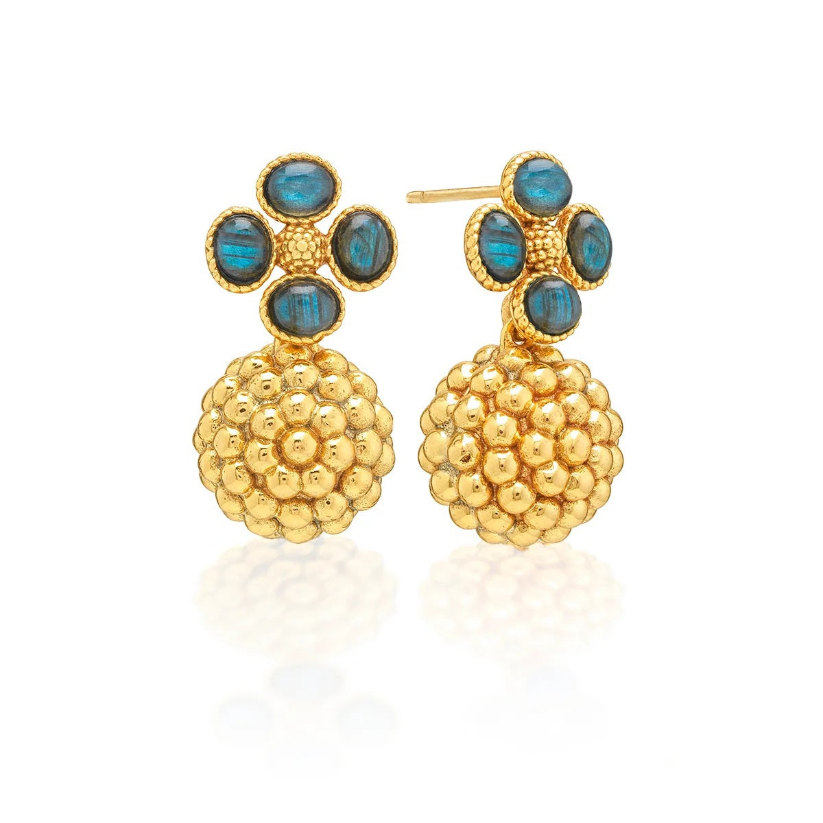 The CAPUCINE DE WULF Berry Clover Drot Earrings with Labradorite feature an 18K gold-plated design, showcasing a cluster of small gold beads as the main drop and a stud top accented with four oval blue stones arranged in a delicate floral pattern—handmade jewelry offering a timeless elegance by CAPUCINE DE WULF.