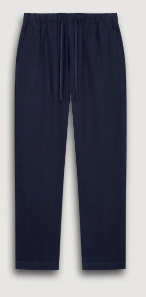 HARTFORD Linen Joggy Pants in Navy feature an elastic waistband, drawstring, side pockets, and a relaxed fit. Crafted from breathable linen by HARTFORD, these joggers are showcased on a plain background.