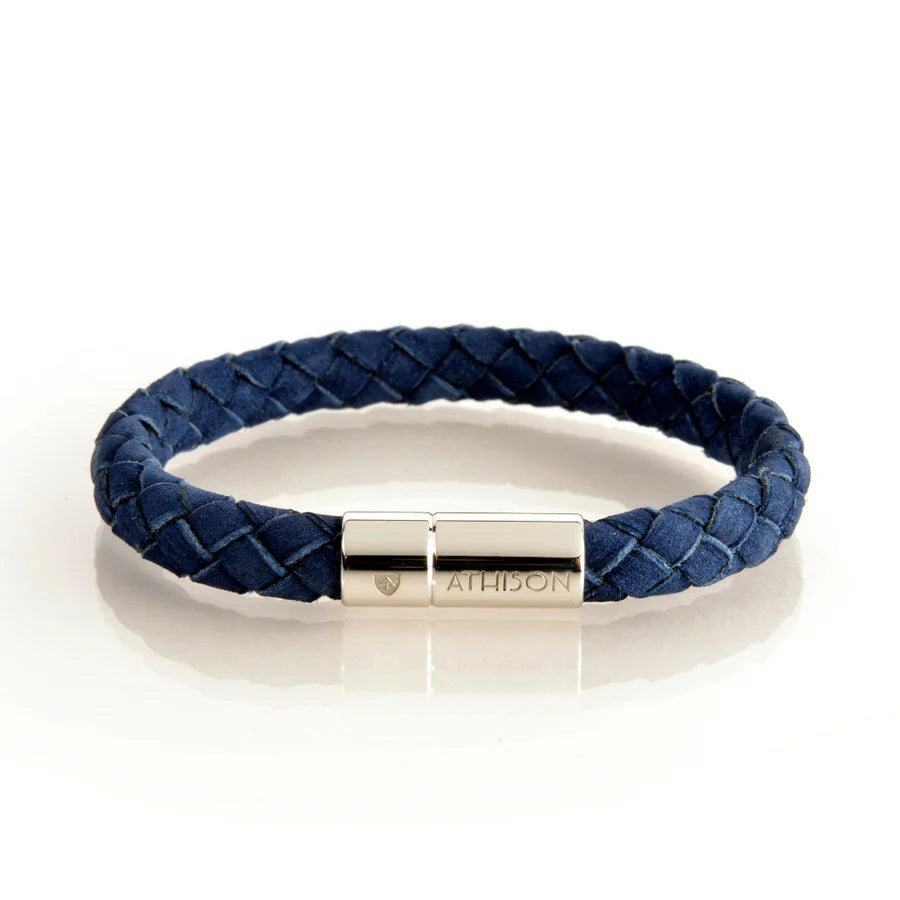 Sizing chart for the ATHISON - BRAIDED NUBUCK BRACELET IN ELECTRIC BLUE: made in Italy, available in S (15.5–17 cm), M (17–18.5 cm), L (18.5–20 cm), and XL (20–22.5 cm) wrist sizes, with a simple braided bracelet illustration.