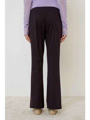 A close-up of MEIMEIJ's plain, dark brown fabric with a smooth, even texture—ideal for MEIMEIJ - PULL ON PANTS.