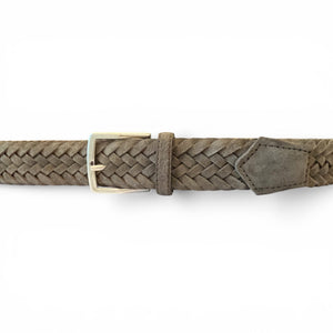 A size guide for ATHISON's premium men's belts, showing sizes XS to XL (waists 70–115 cm). The illustrated COFFEE BROWN BRAIDED SUEDE BELT in size M fits a 95 cm waist and measures 110 cm in total length.