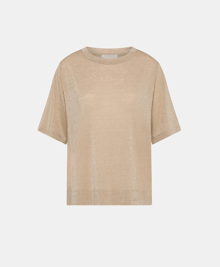 The MOMONI - IORA LUREX JERSEY T SHIRT by MOMONI is a red, short-sleeve, loose-fitting T-shirt with a subtle shimmer. Crafted from soft lurex jersey, this shirt features a round neckline and is made of a soft, lightweight material. Made in Italy. The background is plain white.