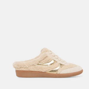 DOLCE VITA - MERIT SLIDE PLUSH SNEAKERS IN NATURAL MULTI: beige lace-up sneakers lined with plush shearling for a cozy finish.