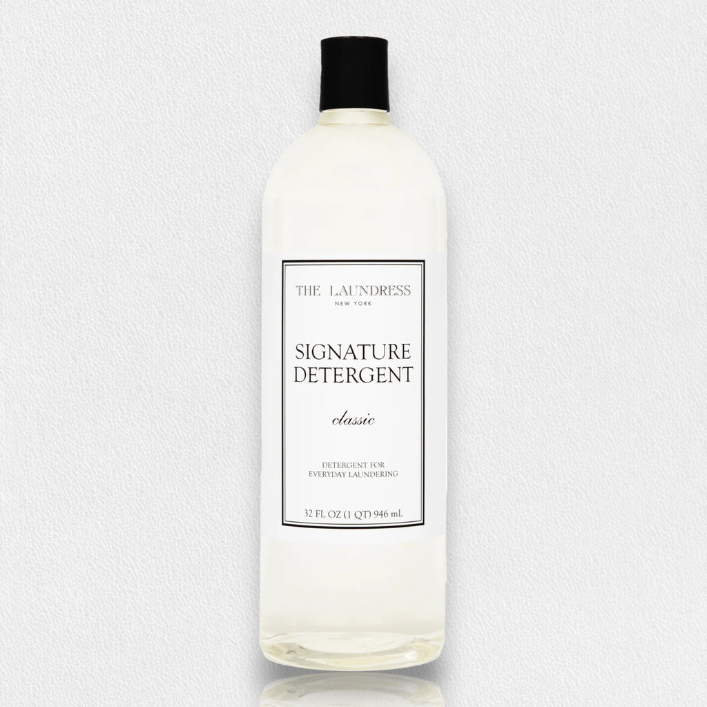 THE LAUNDRESS - SIGNATURE DETERGENT 32OZ - Fearrington Village