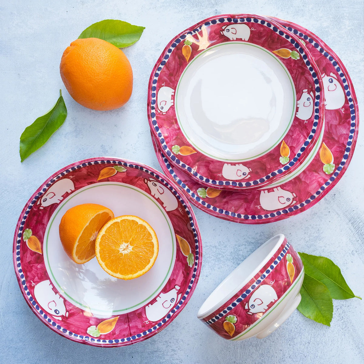 The VIETRI Melamine Campagna Salad Plate features handpainted birds, adding charm to your outdoor dining experience.