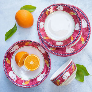 The VIETRI Melamine Campagna Salad Plate features handpainted birds, adding charm to your outdoor dining experience.