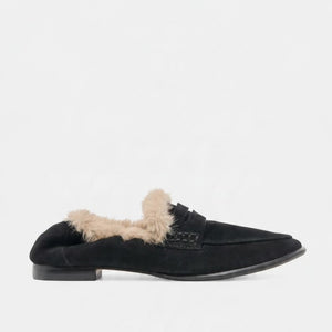 DOLCE VITA - CLOEY PLUSH LOAFERS IN ONYX SUEDE: black suede penny loafer with a collapsible heel and tan faux shearling lining.