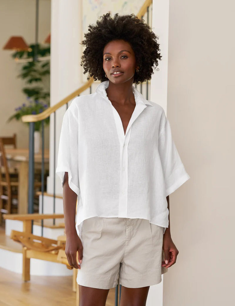 FRANK AND EILEEN - ROSIE SHORT SLEEVE BUTTON UP SHIRT IN WHTE