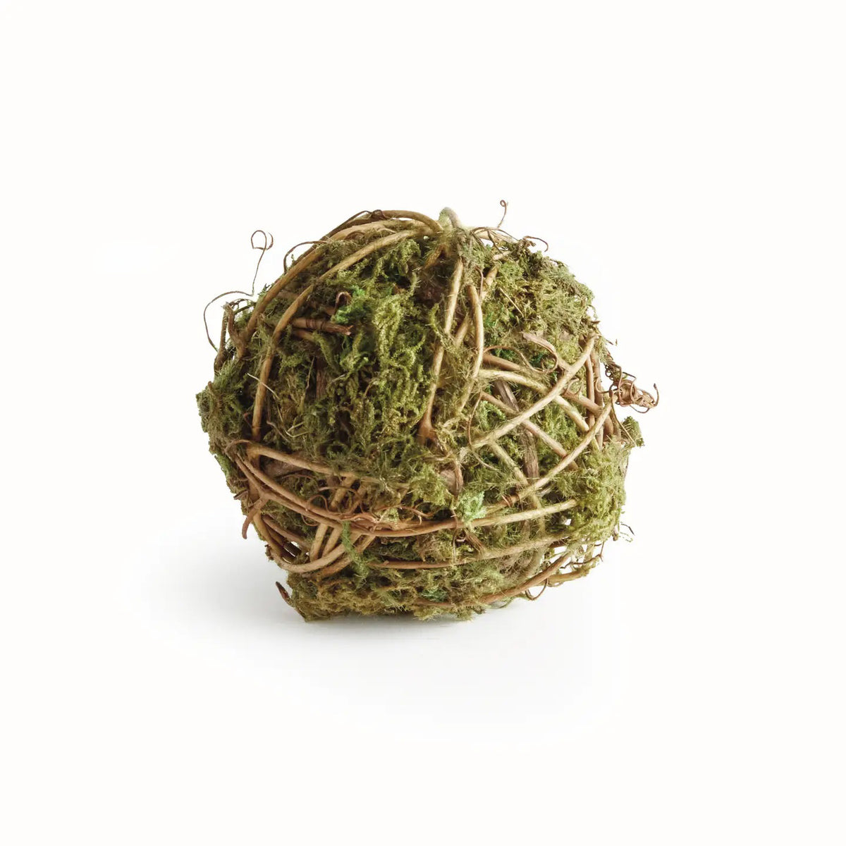 The MOSSY CINE ORB 4" by NAPA HOME AND GARDEN forms a stunning centerpiece with its green moss and brown twine. Against a white backdrop, its rough texture and intertwined twine give it an organic charm.