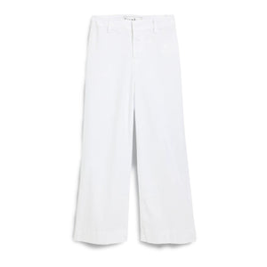The FRANK AND EILEEN - WEXFORD WIDE LEG LINEN TROUSER IN WHITE from FRANK & EILEEN is a stylish pair of wide-leg pants made from lightweight Italian Performance Linen. These white trousers feature a mid-rise waist, a concealed front zipper, and side pockets, all with a straight and relaxed fit that extends to the hem.