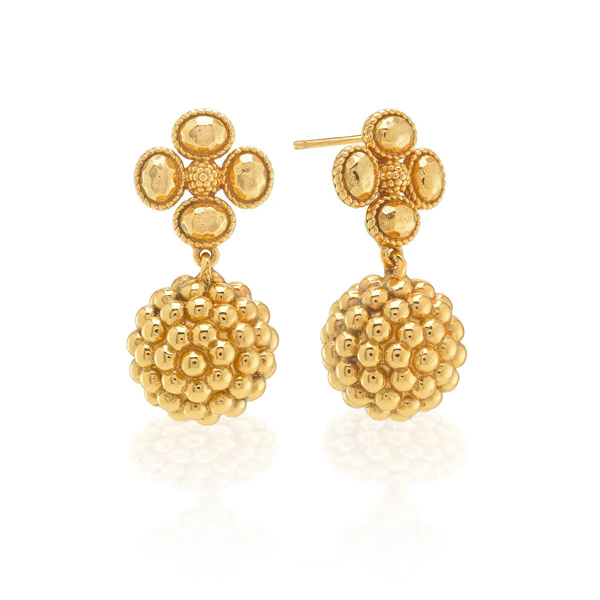The CAPUCINE DE WULF Berry Clover Drop Earrings feature a handmade, shiny gold design with a sphere of clustered beads suspended from a four-petaled floral stud for an intricate and elegant look.