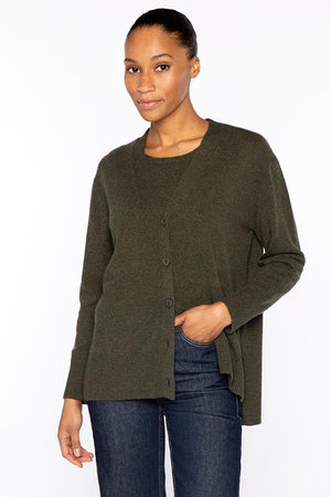 The KINROSS CASHMERE - HI LOW EASY CARDIGAN by KINROSS is a brown, long-sleeve, button-up cashmere cardigan with a V-neckline, showcased on a white background—modern luxury for women.