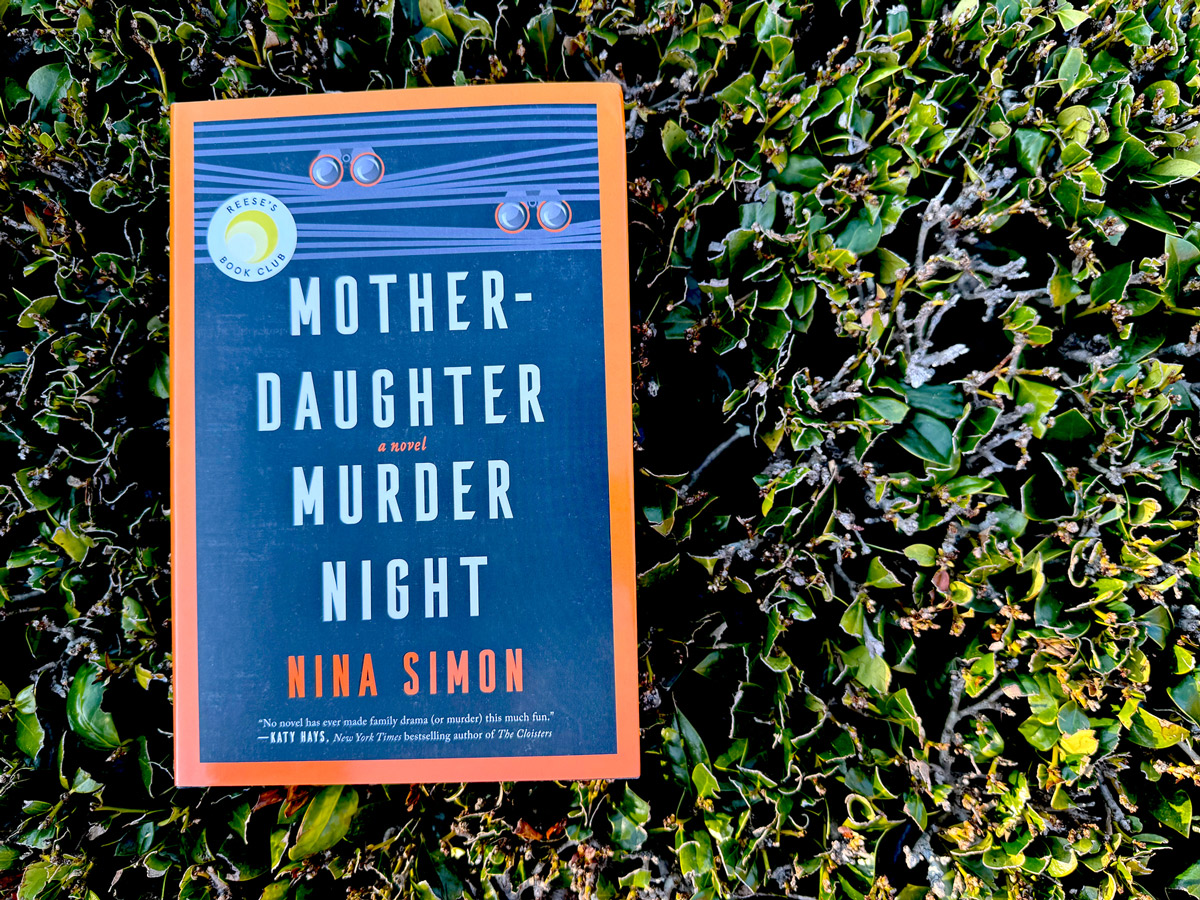 MOTHER-DAUGHTER MURDER CLUB BOOK COVER